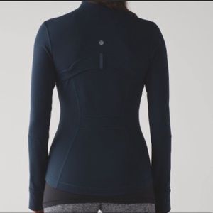 Lululemon Define jacket. Size 8. Navy Teal
